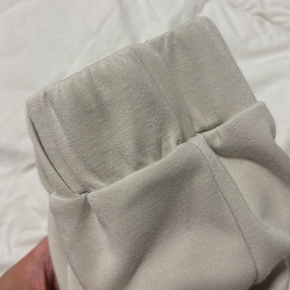 Volare Fitness Women’s Jet Set Joggers Size Small 🤍 Color: Fog - Picture 4 of 5